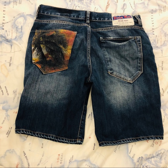 Zara men’s Denim shorts - Picture 2 of 5